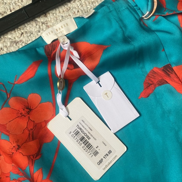 Ted Baker | Lilyy Fantasia Split Hem Midi Skirt nwt - Picture 4 of 6